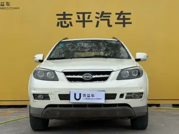 2013 BYD S6 с пробегом 160 000 км