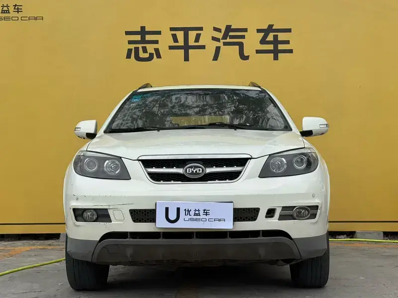 2013 BYD S6 с пробегом 160 000 км