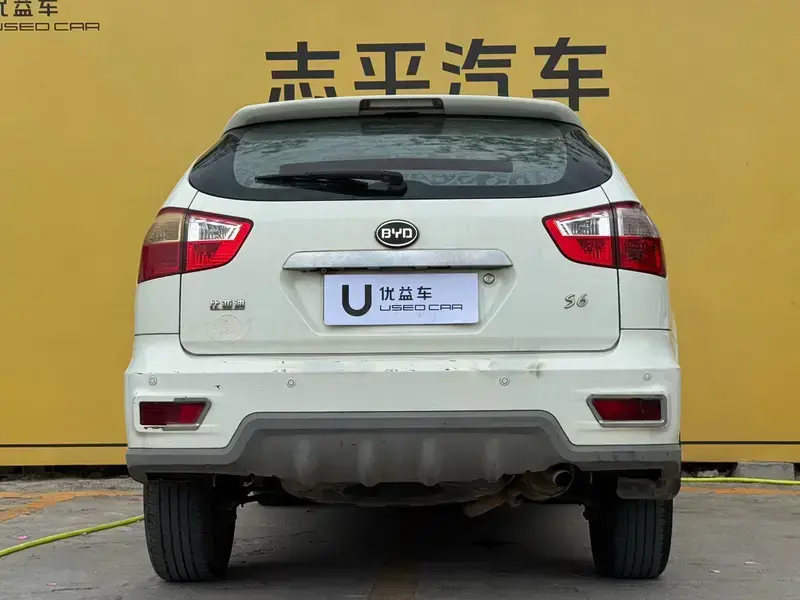 2013 BYD S6 с пробегом 160 000 км
