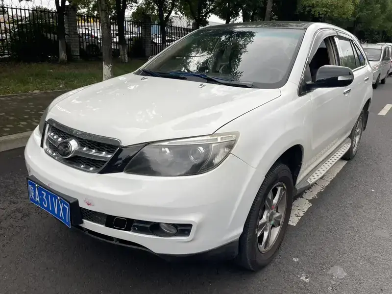 2011 BYD S6 с пробегом 74 900 км