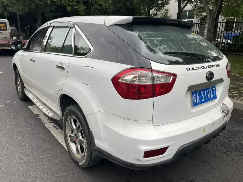2011 BYD S6 с пробегом 74 900 км