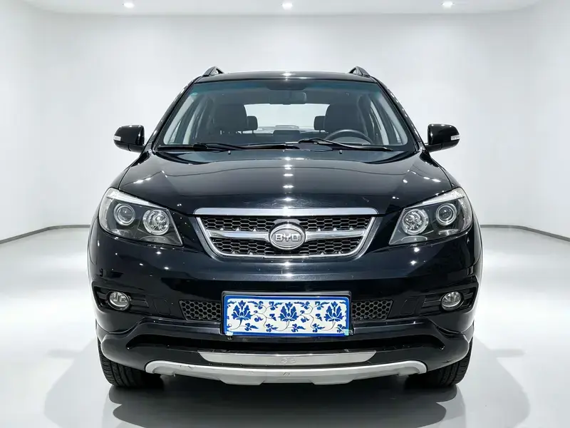 2014 BYD S6 с пробегом 32 300 км