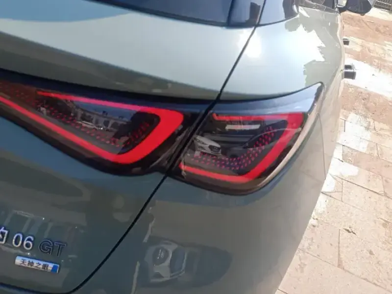 2025 BYD Seal 06 GT с пробегом 25 000 км