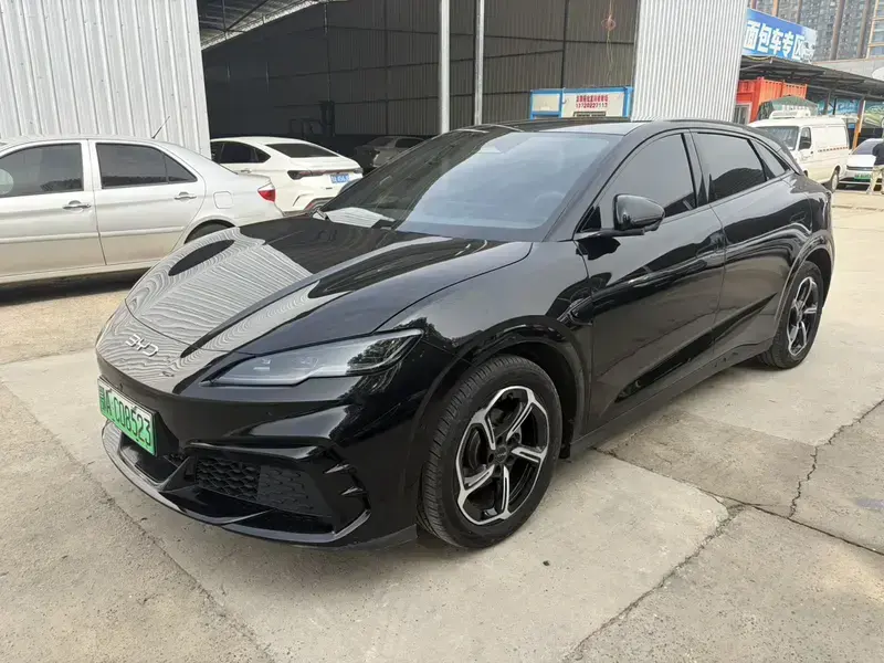 2025 BYD Seal 06 GT с пробегом 55 000 км