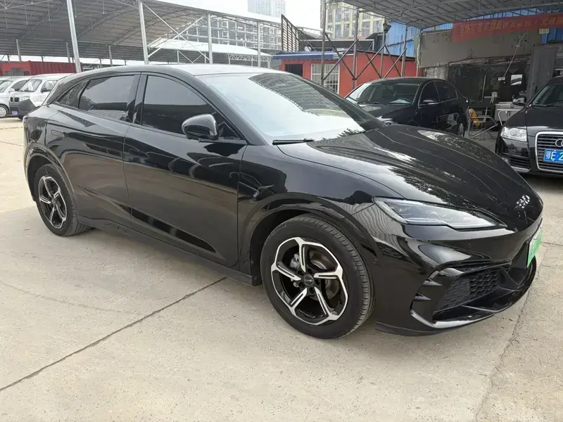 2025 BYD Seal 06 GT с пробегом 55 000 км