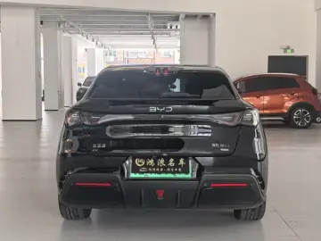 2025 BYD Seal 06 GT с пробегом 9 000 км