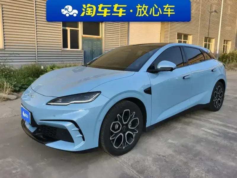2026 BYD Seal 06 GT с пробегом 5 000 км