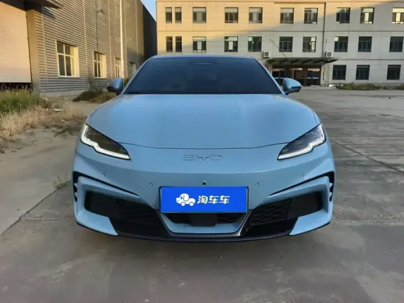 2026 BYD Seal 06 GT с пробегом 5 000 км