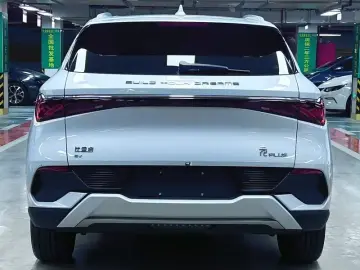 2023 BYD Yuan Plus с пробегом 28 000 км