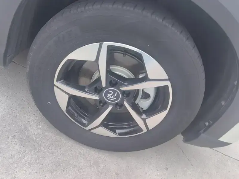 2024 BYD Yuan Up с пробегом 37 000 км