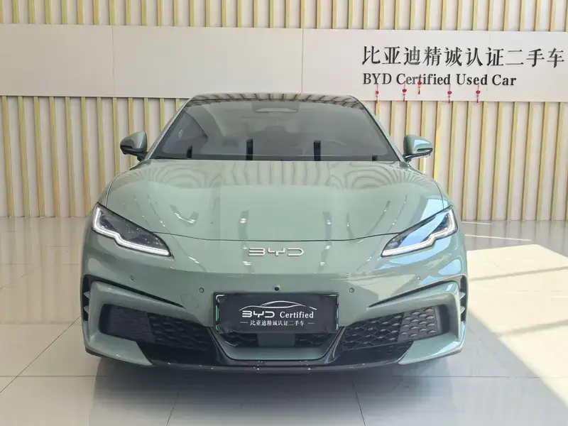 2025 BYD Seal 06 GT с пробегом 42 100 км