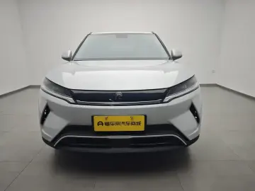 2025 BYD Yuan Up с пробегом 15 900 км