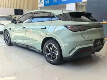 2025 BYD Seal 06 GT с пробегом 42 100 км