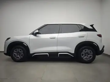 2025 BYD Yuan Up с пробегом 15 900 км