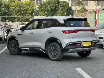 2025 BYD Yuan Up с пробегом 50 000 км