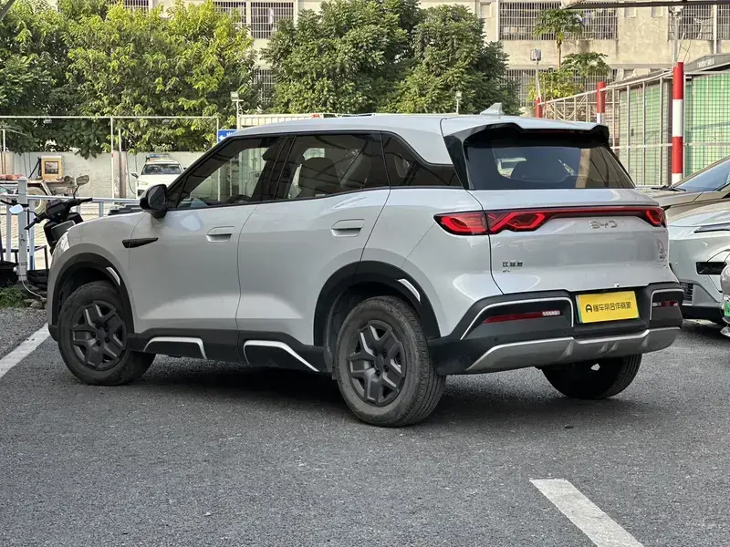 2025 BYD Yuan Up с пробегом 50 000 км