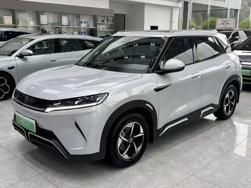 2024 BYD Yuan Up с пробегом 25 300 км