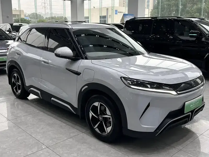 2024 BYD Yuan Up с пробегом 25 300 км
