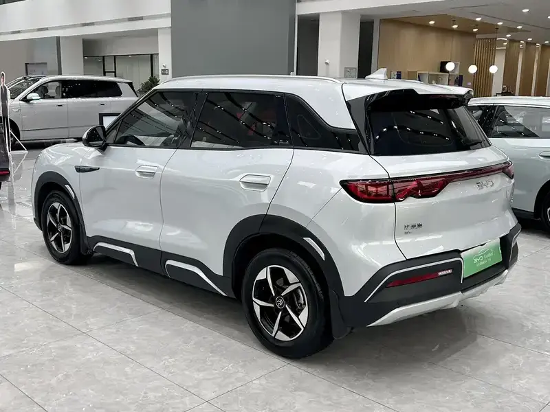 2024 BYD Yuan Up с пробегом 25 300 км