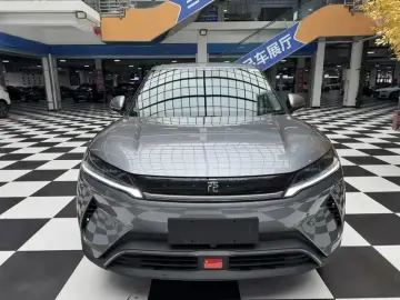 2025 BYD Yuan Up с пробегом 11 000 км