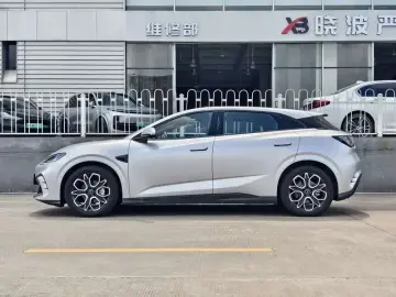 2026 BYD Seal 06 GT с пробегом 1 800 км