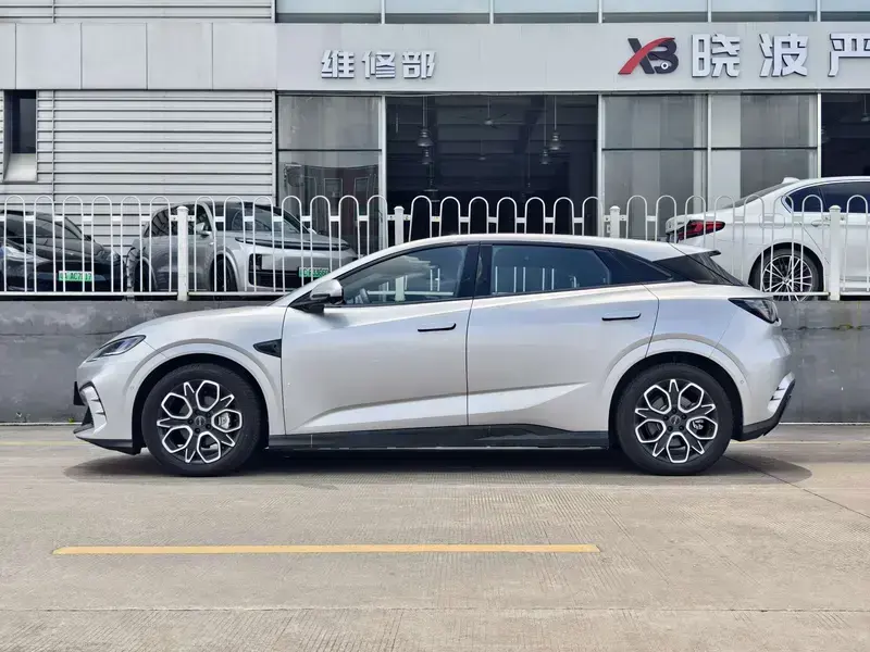 2026 BYD Seal 06 GT с пробегом 1 800 км