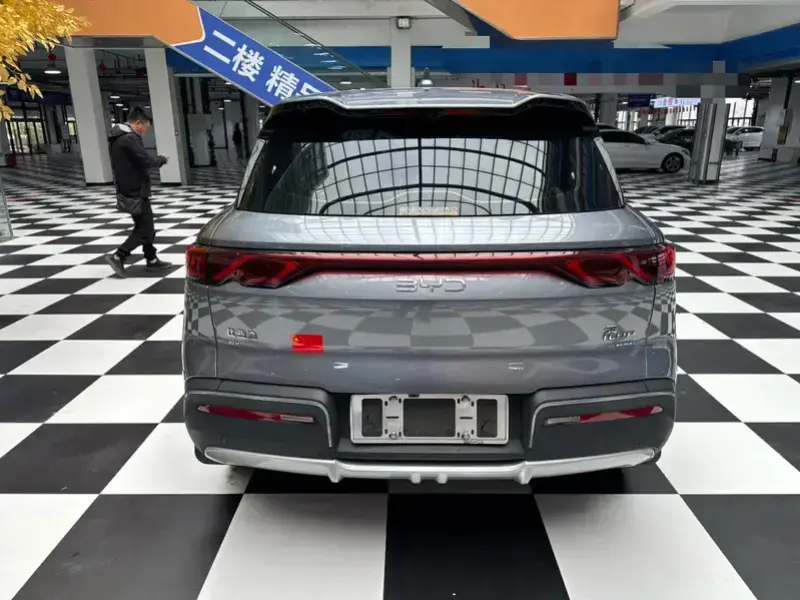 2025 BYD Yuan Up с пробегом 11 000 км