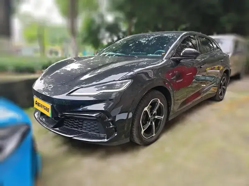 2025 BYD Seal 06 GT с пробегом 16 200 км