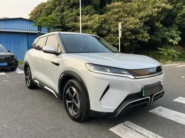 2024 BYD Yuan Up с пробегом 20 000 км