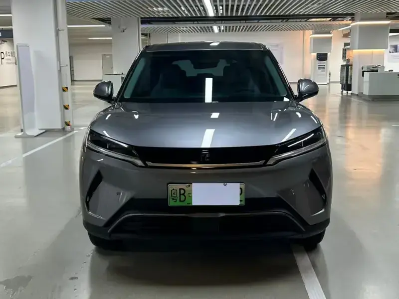 2025 BYD Yuan Up с пробегом 5 000 км