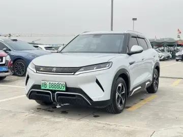 2024 BYD Yuan Up с пробегом 33 000 км