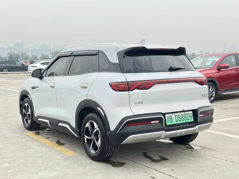 2024 BYD Yuan Up с пробегом 33 000 км