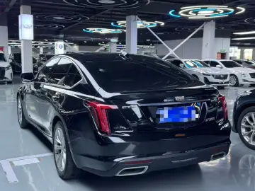 2024 Cadillac CT5 с пробегом 15 000 км