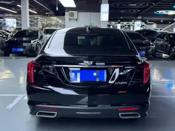 2024 Cadillac CT5 с пробегом 15 000 км