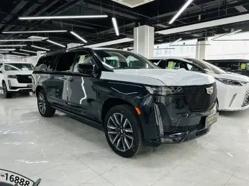 2024 Cadillac Escalade с пробегом 100 км