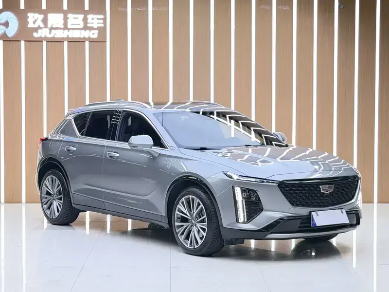 2023 Cadillac GT4 с пробегом 44 000 км