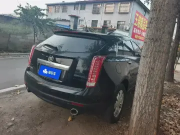 2014 Cadillac SRX с пробегом 128 000 км