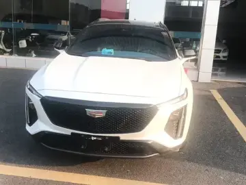 2023 Cadillac GT4 с пробегом 23 000 км