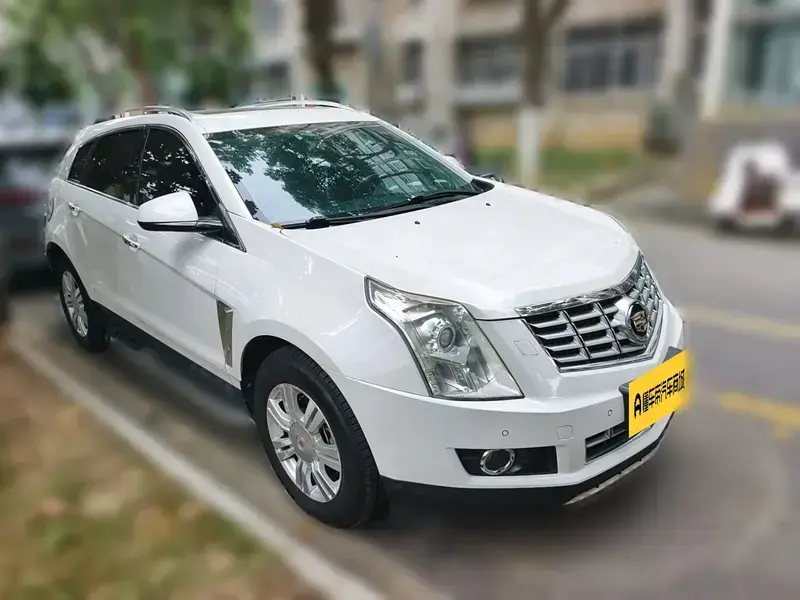 2015 Cadillac SRX с пробегом 130 000 км