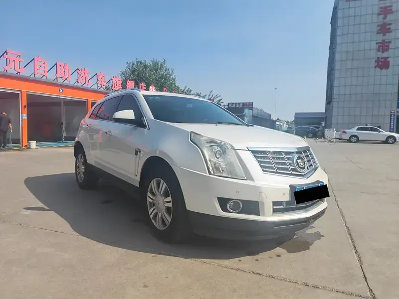 2015 Cadillac SRX с пробегом 137 000 км