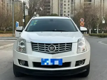 2014 Cadillac SRX с пробегом 120 000 км
