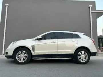 2014 Cadillac SRX с пробегом 120 000 км