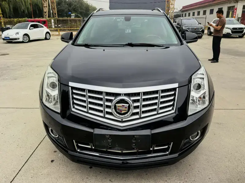 2015 Cadillac SRX с пробегом 142 000 км