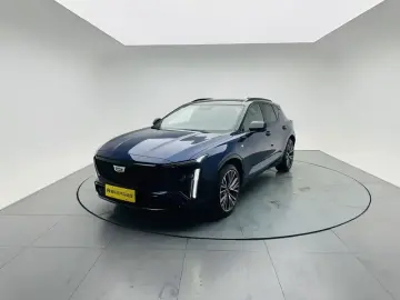 2023 Cadillac GT4 с пробегом 200 км