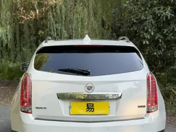 2014 Cadillac SRX с пробегом 173 000 км