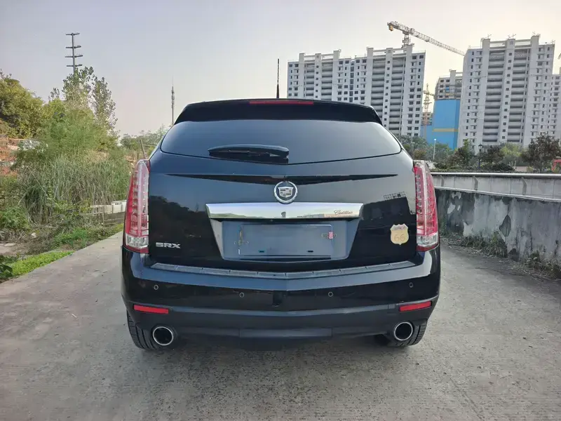 2013 Cadillac SRX с пробегом 137 000 км