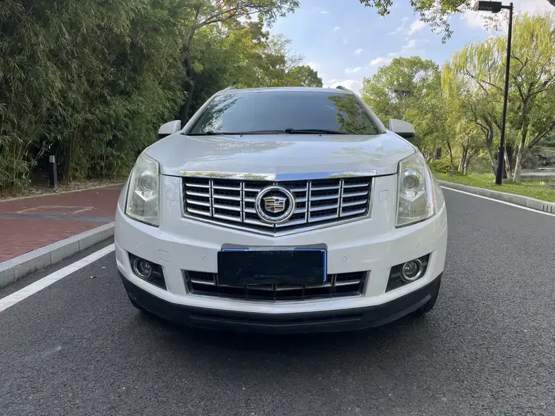2014 Cadillac SRX с пробегом 103 600 км
