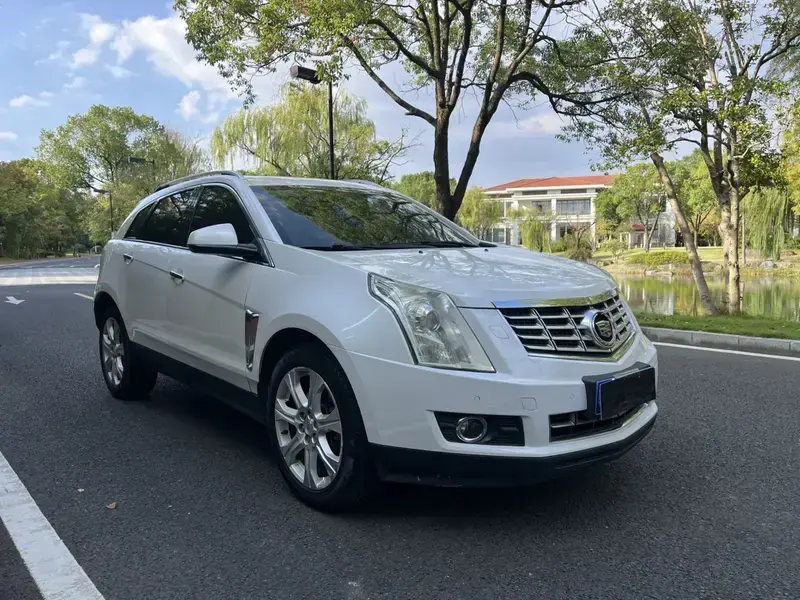 2014 Cadillac SRX с пробегом 103 600 км