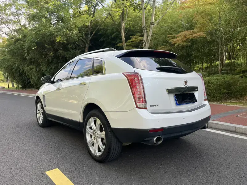 2014 Cadillac SRX с пробегом 103 600 км