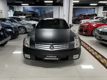 2005 Cadillac XLR с пробегом 65 000 км